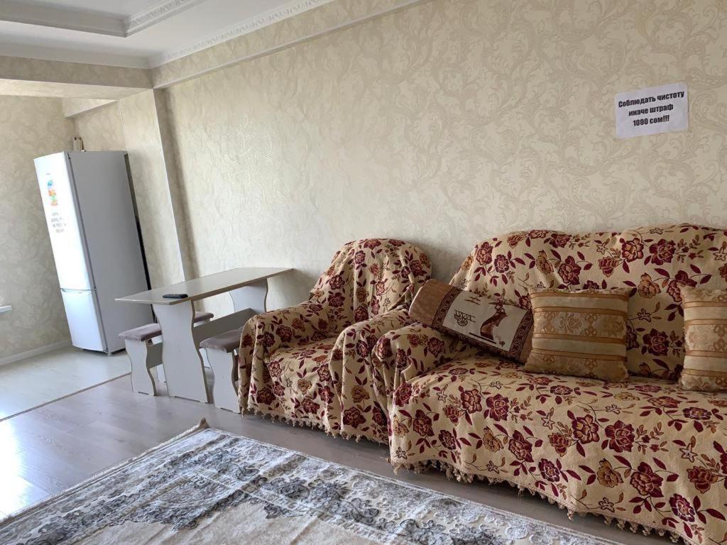 Royal Guesthouse Бишкек Экстерьер фото